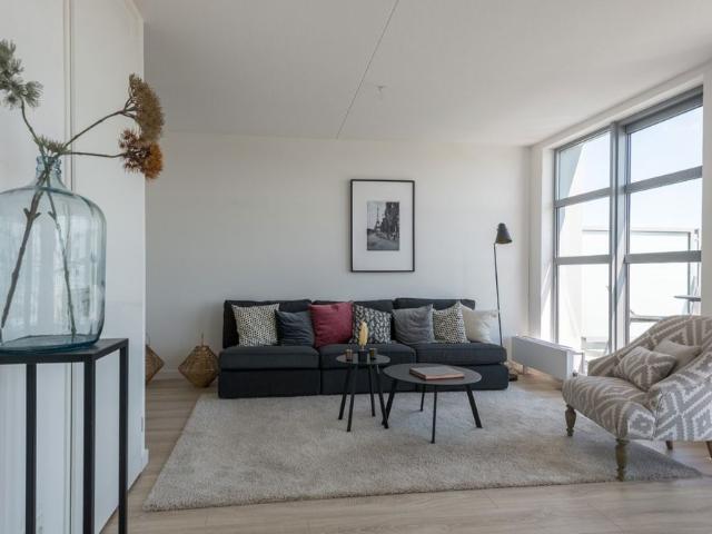 Appartement te huur in Cornelis Douwesterrein, Amsterdam