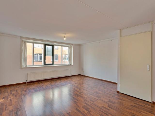 Woning te huur in Rivierenbuurt, Zuid Holland