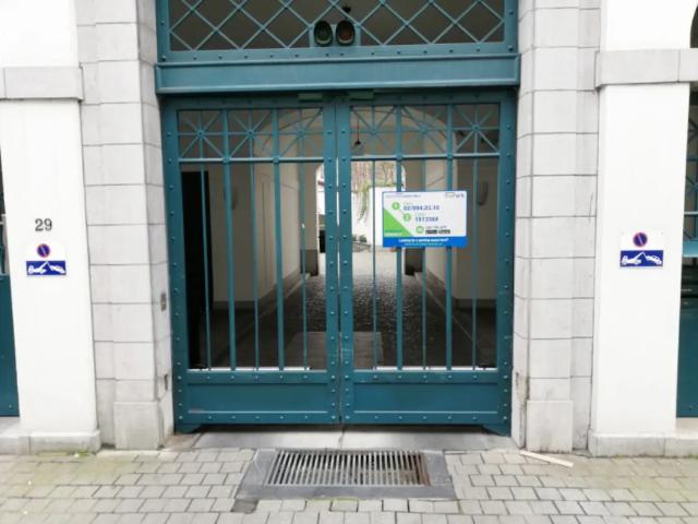 Garage location à Brussel, Bruxelles