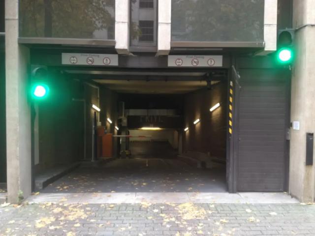 Garage location à Brussel, Bruxelles
