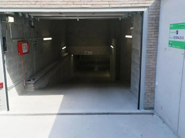 Garage location à Brussel, Bruxelles