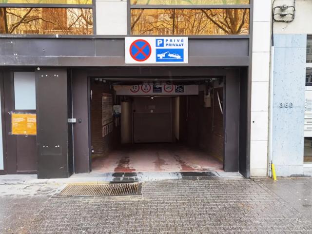 Garage location à Brussel, Bruxelles