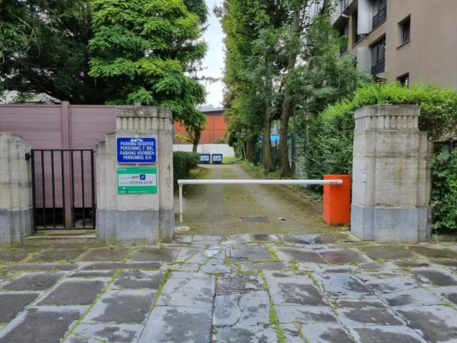 Garage location à Brussel, Bruxelles