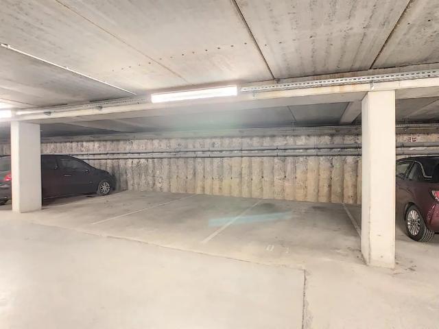 Garage location à Brunehaut, Wallonie