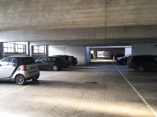 Garage location à Elsene, Bruxelles