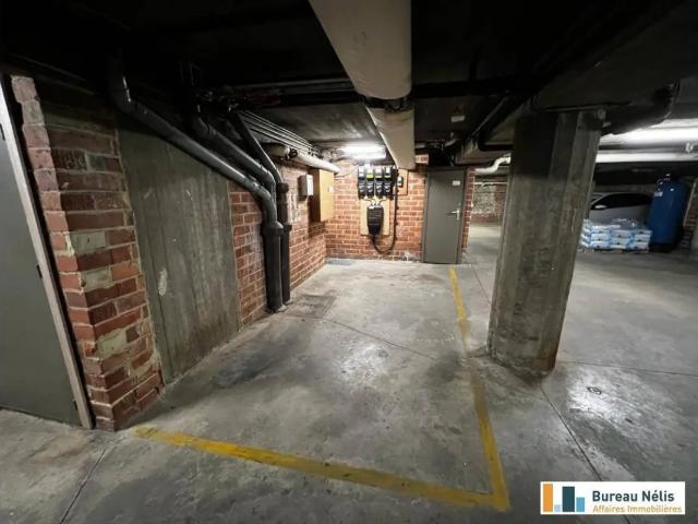 Garage location à Liège, Wallonie