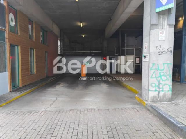 Garage location à Saint-gilles, Bruxelles