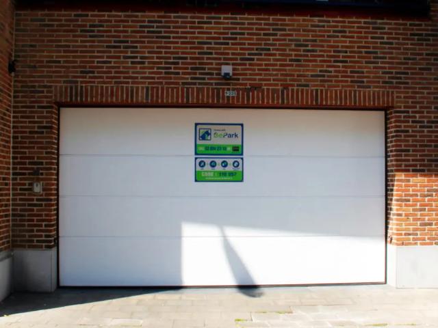 Garage location à D'hoye, Bruxelles
