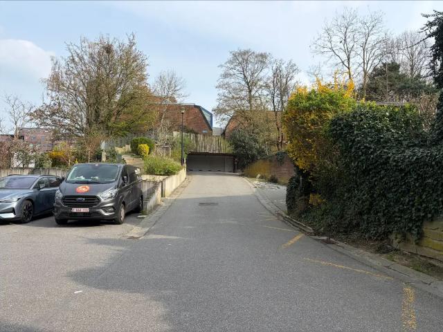 Garage location à Sint-pieters-woluwe, Bruxelles
