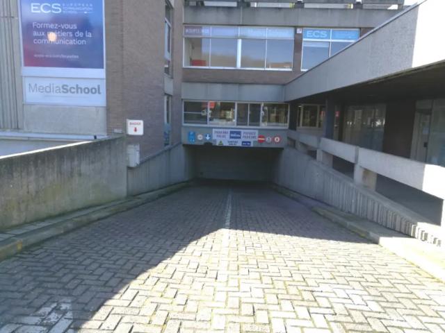 Garage location à Uccle, Bruxelles