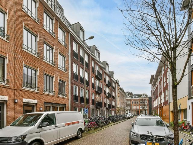 Appartement te huur in Zuid, Amsterdam