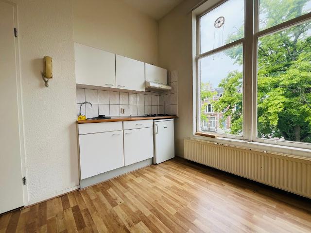 Studio te huur in Den Haag, Regentessekwartier