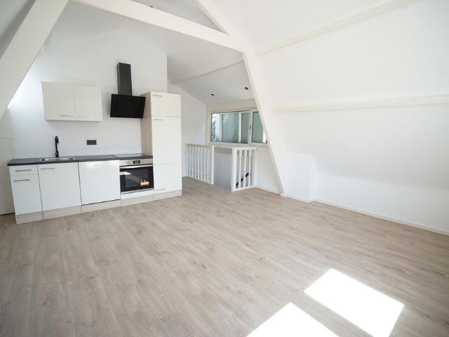 Studio te huur in Bloemhof, Rotterdam