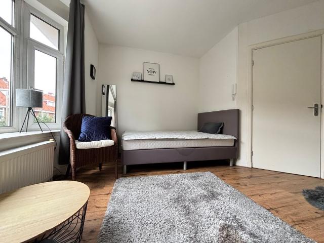 Studio te huur in Den Haag, Zuid Holland