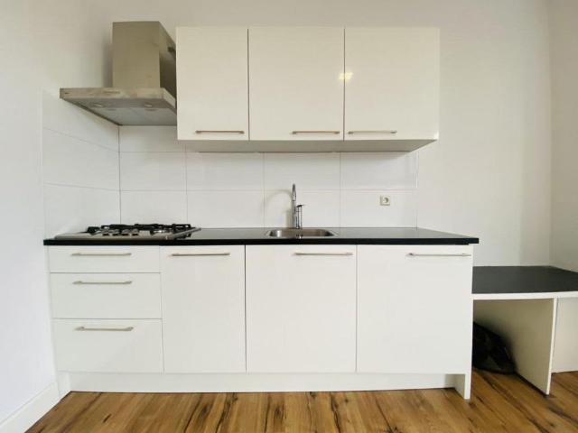 Studio te huur in Rustenburg en Oostbroek, Zuid Holland