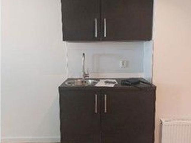 Studio te huur in Kraaiven, Tilburg