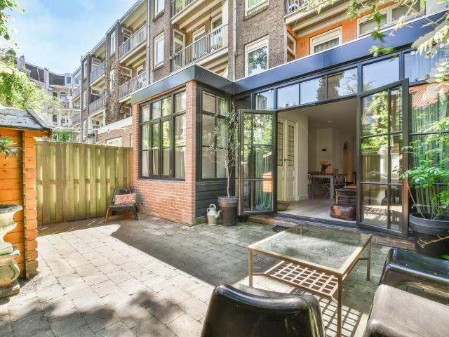 Appartement te huur in Zuid, Amsterdam