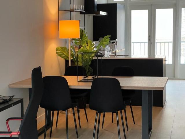 Appartement te huur in Bezuidenhout, Zuid Holland