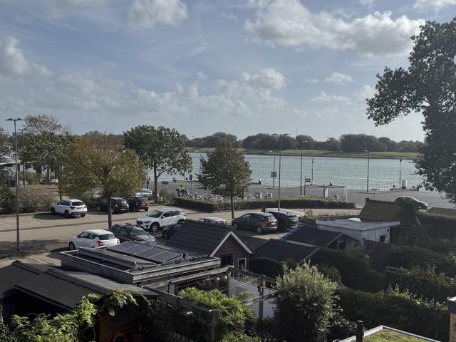 Studio te huur in Taanschuurpolder, Maassluis