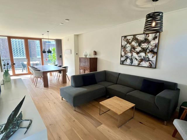 Woning te huur in Kortenbos, Den Haag