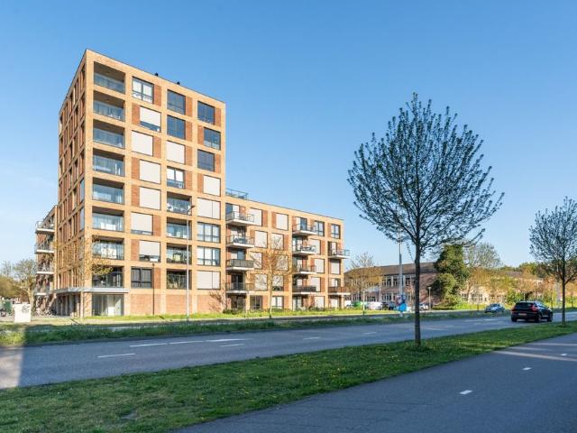 Appartement te huur in Alphen Aan Den Rijn, Zuid Holland
