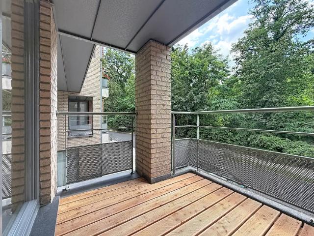 Garage vente à Uccle - Ukkel, Brussel-Hoofdstad - Bruxelles-Capitale