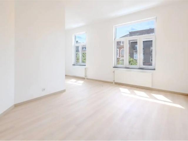 Duplex vente à Schaarbeek, Bruxelles