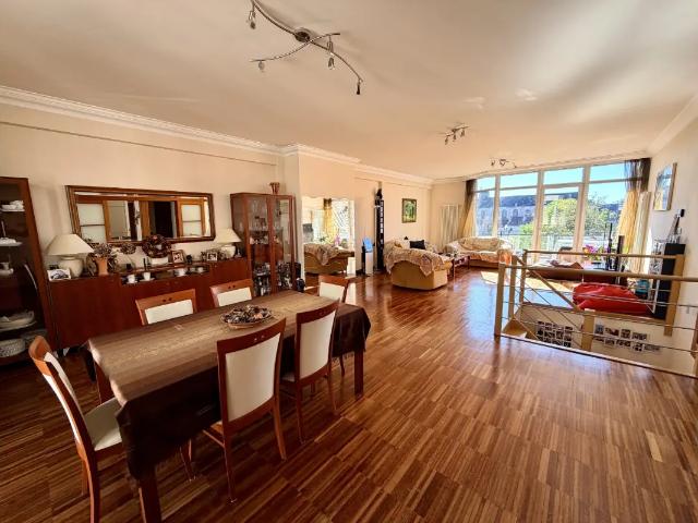 Duplex vente à Saint-gilles, Bruxelles