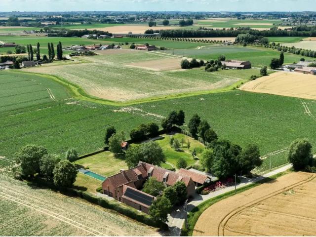 Ferme vente à Esquelmes, Wallonie