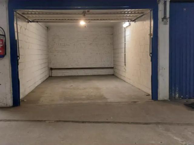 Garage vente à Brussel, Bruxelles