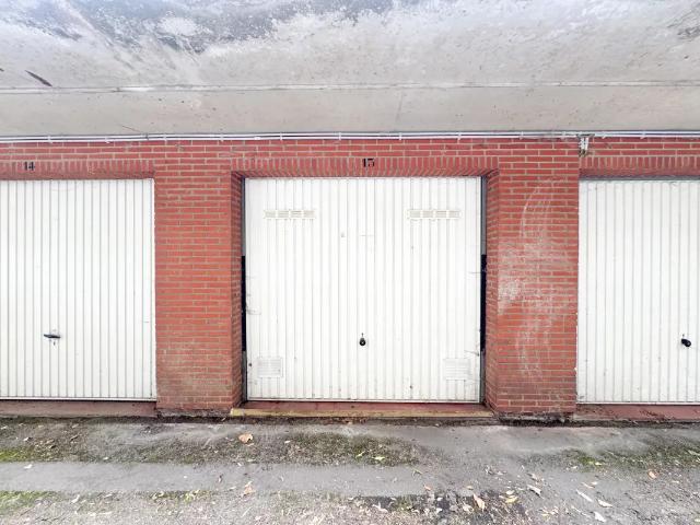 Garage vente à Sint-pieters-woluwe, Bruxelles