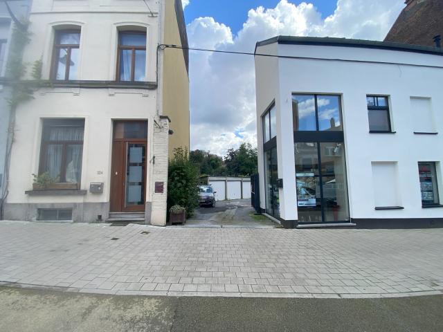 Garage vente à Ukkel, Bruxelles