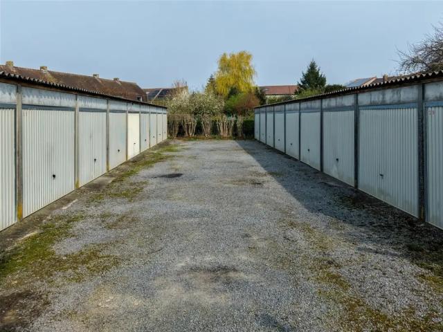 Local Commercial vente à Brunehaut, Wallonie