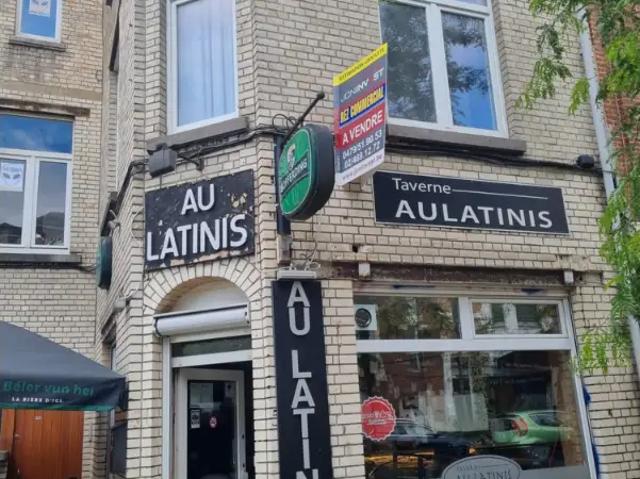 Local Commercial vente à Schaarbeek, Bruxelles