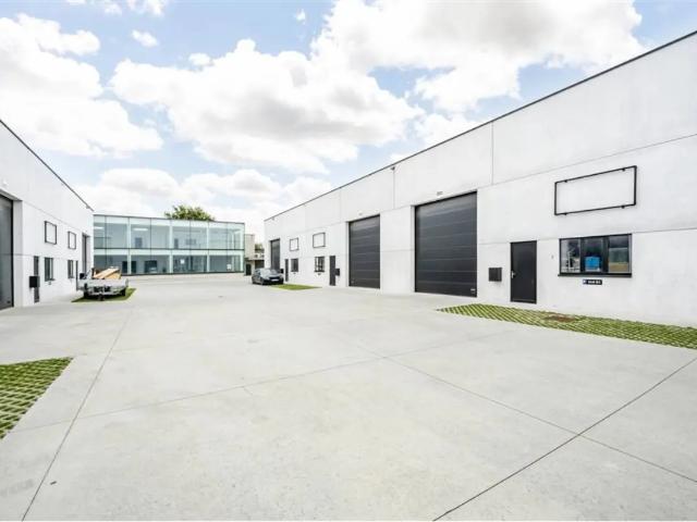 Local Commercial vente à Waregem, West-Vlaanderen