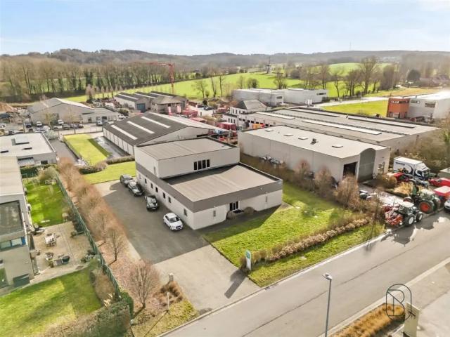 Local Commercial vente à Opbrakel, Oost-Vlaanderen