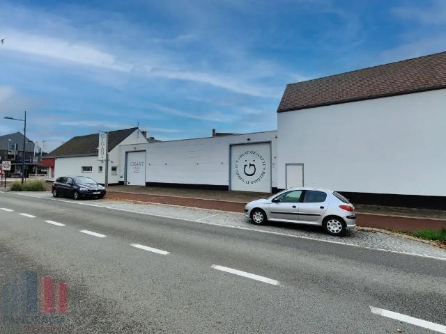 Local Commercial vente à De Panne, West-Vlaanderen