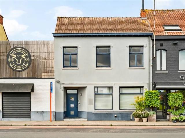 Local Commercial vente à Deinze, Oost-Vlaanderen