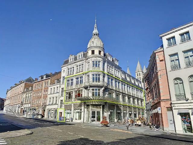 Local Commercial vente à Brunehaut, Wallonie