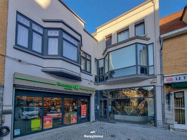 Local Commercial vente à Brunehaut, Wallonie