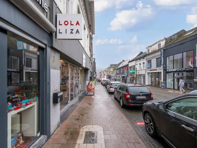 Local Commercial vente à Grammont, Oost-Vlaanderen