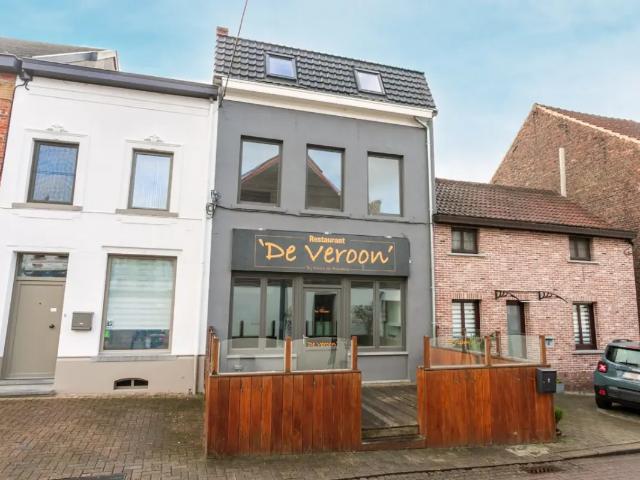 Local Commercial vente à Halle, Brabant
