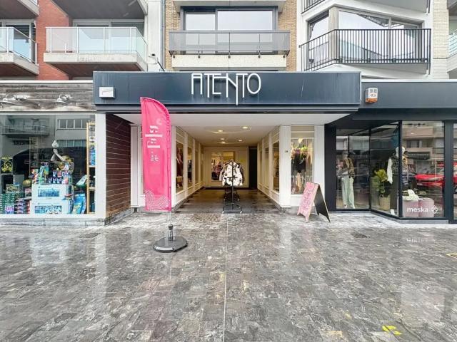 Local Commercial vente à Coxyde, West-Vlaanderen
