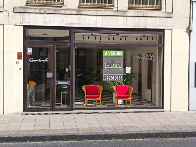 Local Commercial vente à Centre, Liège