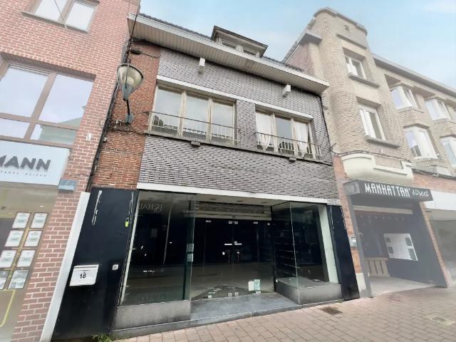 Local Commercial vente à Mouscron, Wallonie