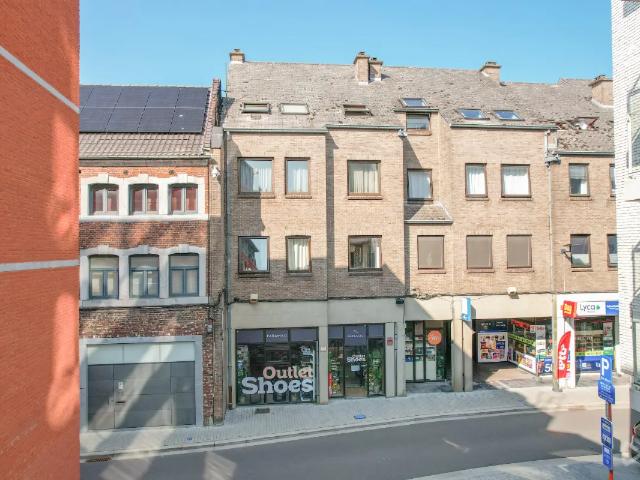 Local Commercial vente à Gelinden, Limburg