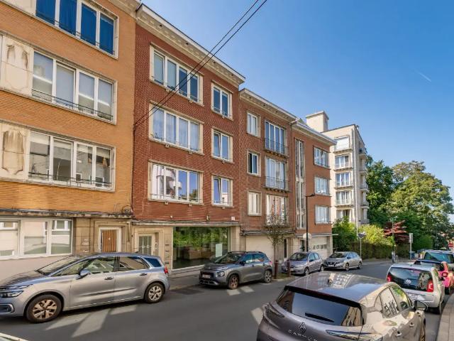 Local Commercial vente à Uccle, Bruxelles