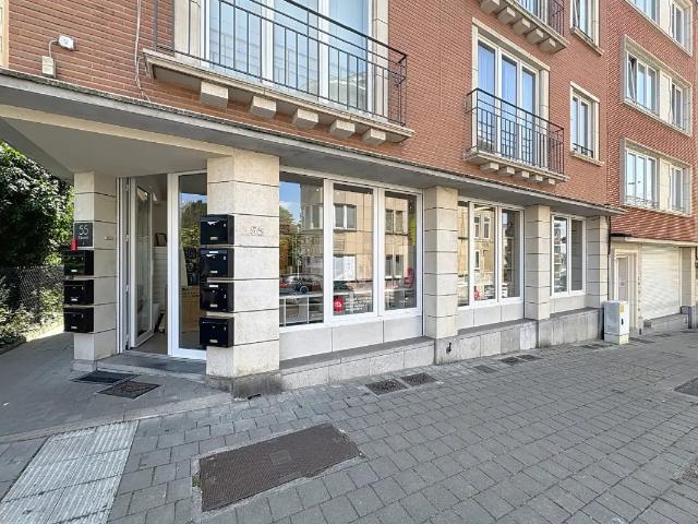Local Commercial vente à Uccle, Bruxelles
