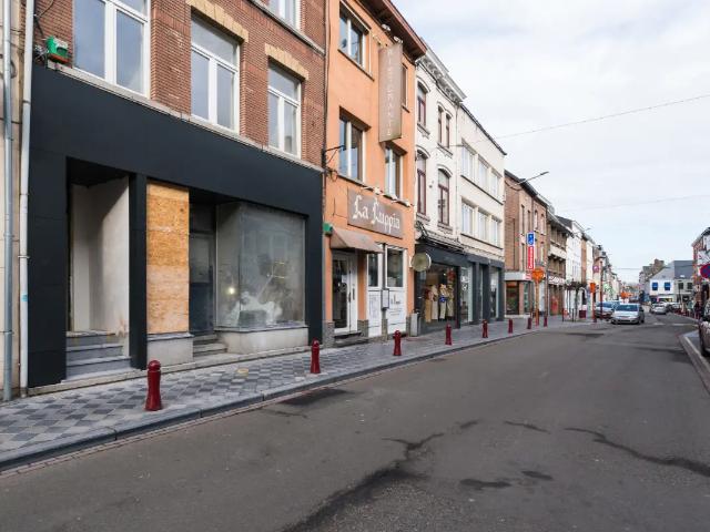 Local Commercial vente à Waver, Wallonie