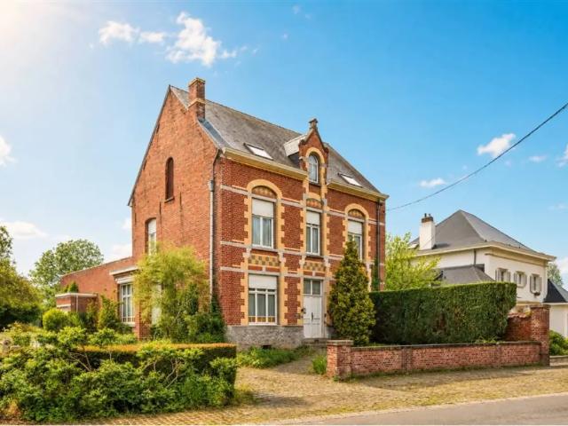 Château vente à Ellezelles, Wallonie
